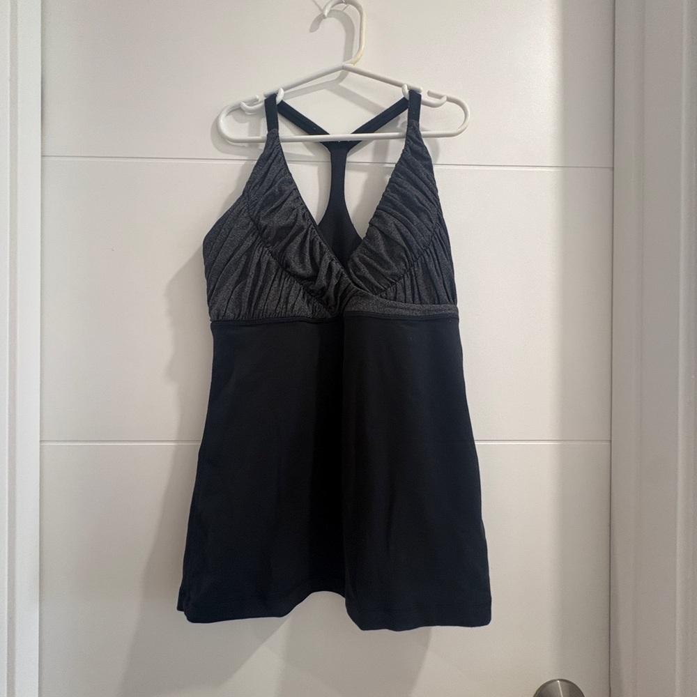 lululemon athletica Black and Charcoal Tank Top Size 8
